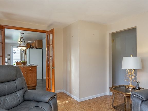 4th image of 60 Jacob St