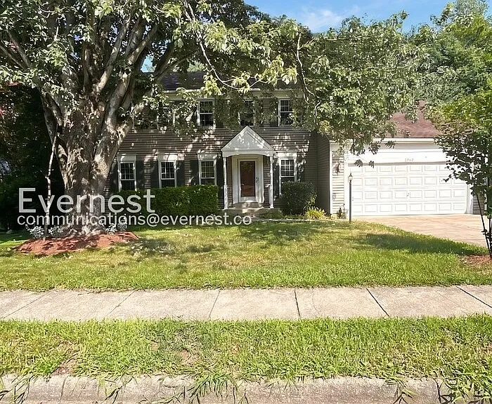 11829 Parliament Dr — Photo 2