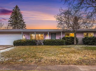 8519 23 Mile Rd, Shelby Township, MI 48316