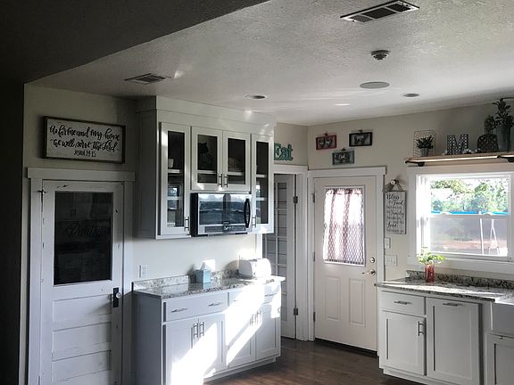Pantry door 