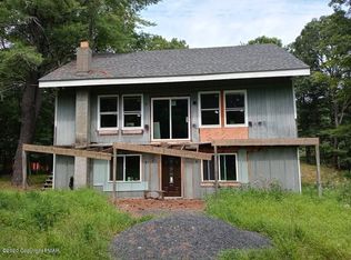 129 Fox Rd, Dingmans Ferry, PA 18328