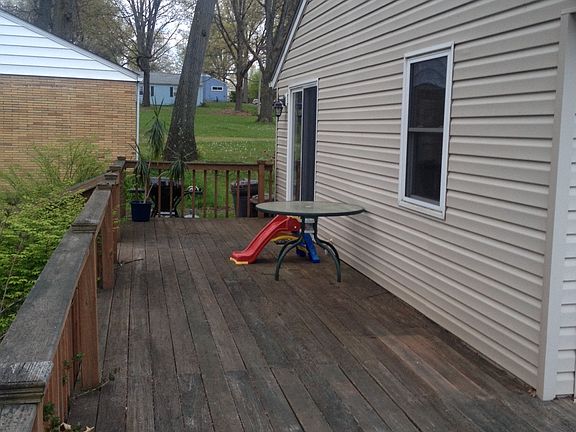 Rear view of deck & sliding door