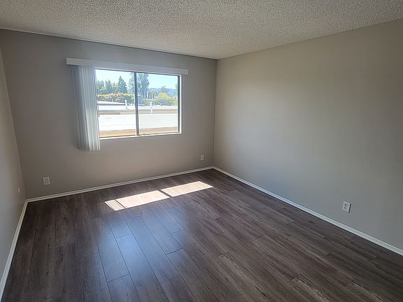 2nd image of 5531 Corteen Pl #A559e7263