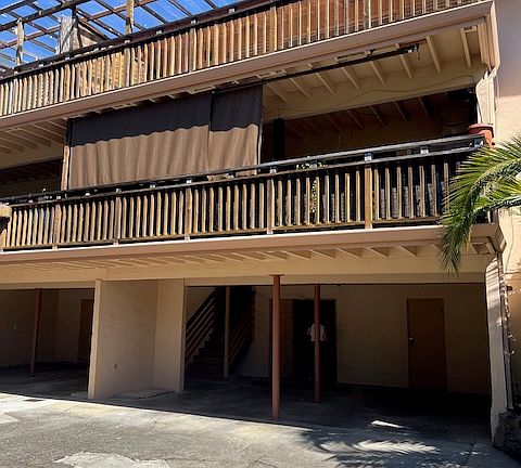 2nd image of 7 Oak Tree Ln APT 2