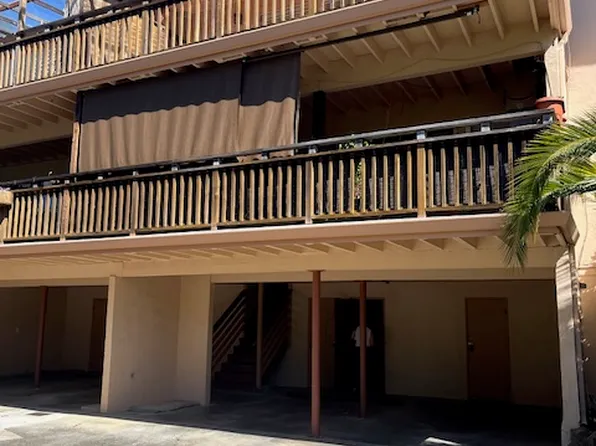 7 Oak Tree Ln APT 2, Fairfax, CA 94930