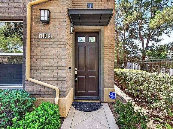 3rd image of 1105 Armstrong Dr