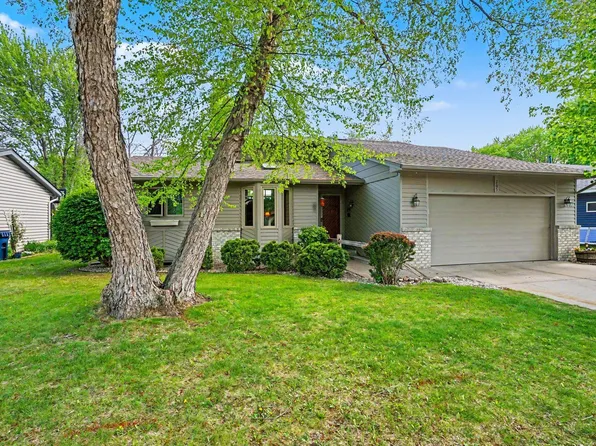 205 Hickory St, Farmington, MN 55024