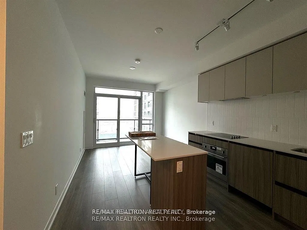 2 bed, $2,349 — Photo 4