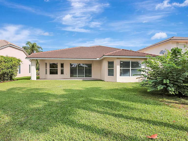 4190 Bahia Isle Cir — Photo 22