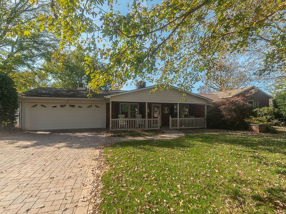 1st image of 147 Holly Hill Dr