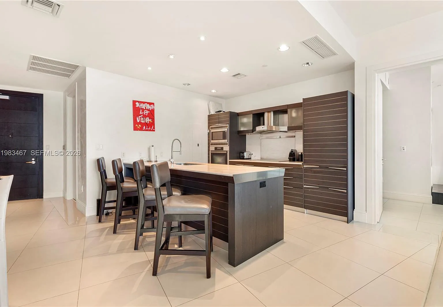 Epic West Condo — Photo 3