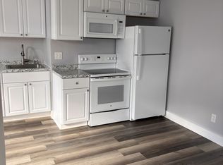 103 3rd St #2-F, Leominster, MA 01453