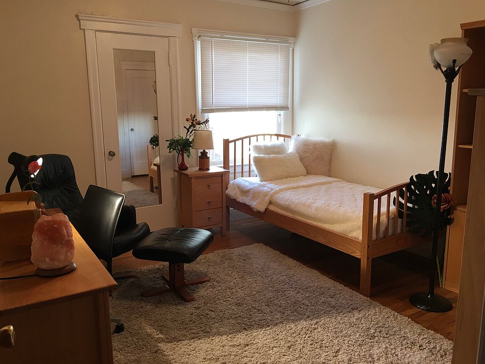 1st image of 219 Orizaba Ave