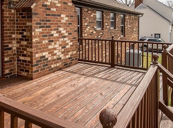 3rd image of 4513 Sourwood Ln