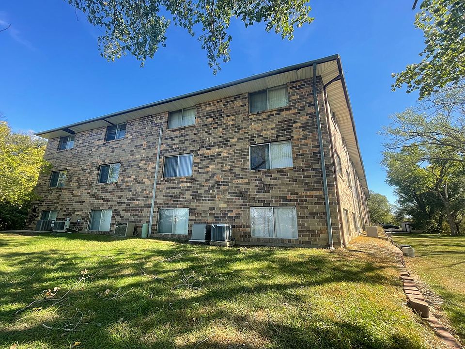 1st image of 1301 S Westcott St #8