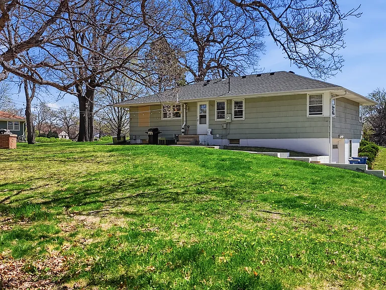 6930 Highway 55 — Photo 40