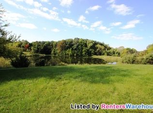 455 Game Farm Rd N, Maple Plain, MN 55359