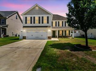 2904 Blackwater Ct, Fayetteville, NC 28306