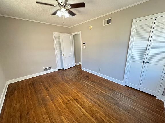 5th image of 4719 Lynn Rd