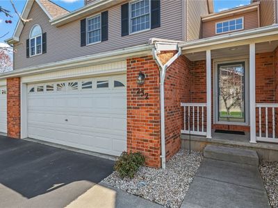 252 Forest Edge Dr, East Amherst, NY, 14051