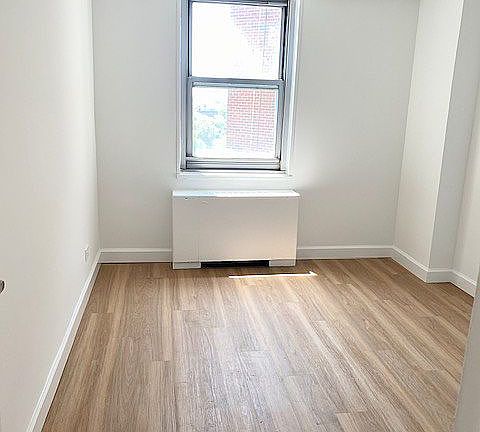 5th image of 8515 Main St APT 11L
