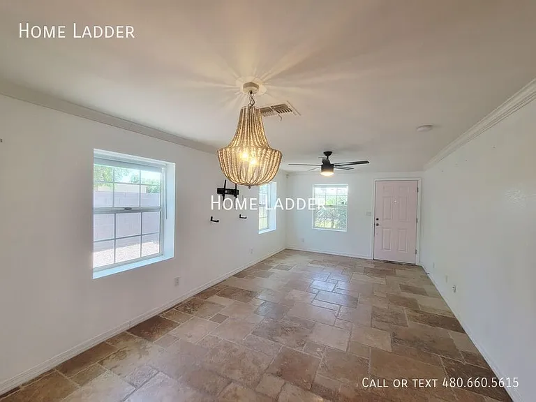 4201 N 19th St — Photo 5
