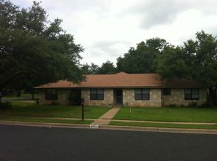 8802 Sparkling Creek Dr, Austin, TX 78729