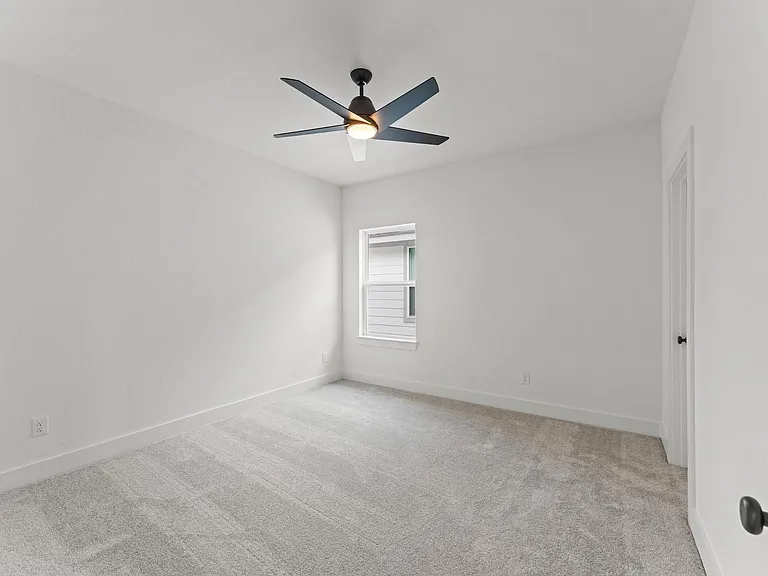 8218 Sherman Park Trl — Photo 26