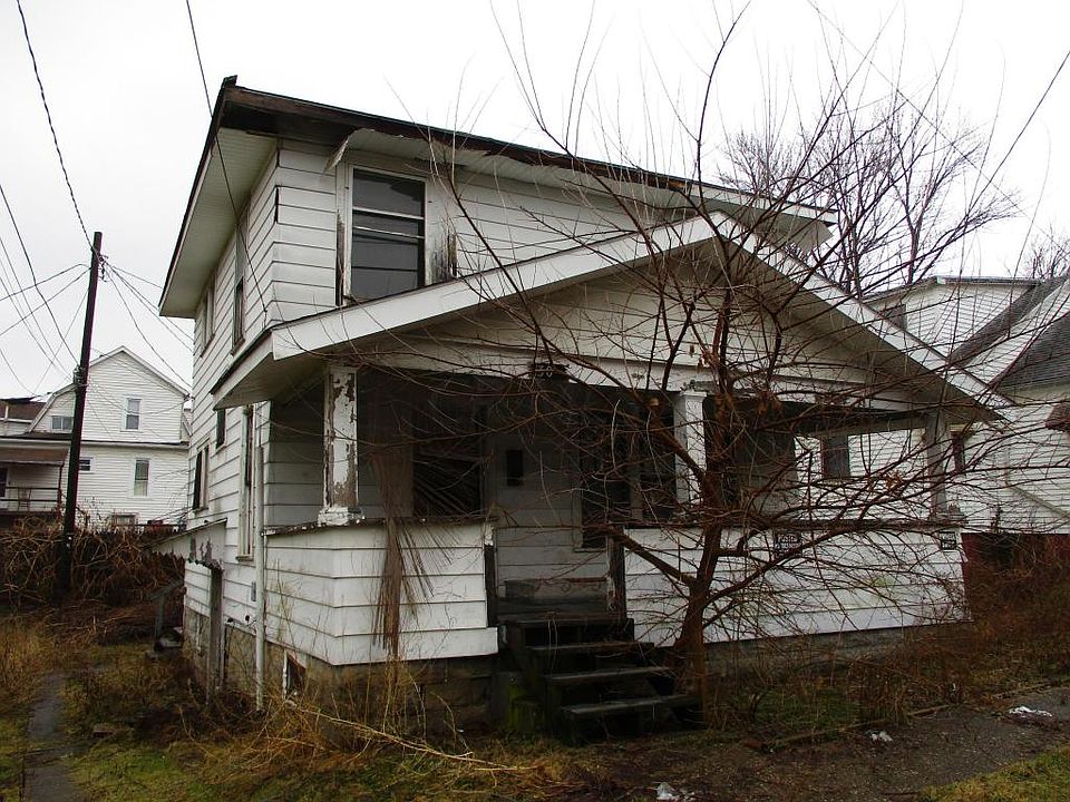 1st image of 304 Mehaffey Ct