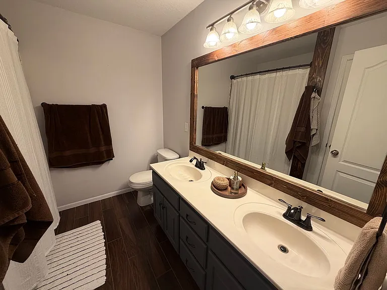 112 Northfield Rd — Photo 8