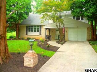 7704 Farmdale Ave, Harrisburg, PA 17112