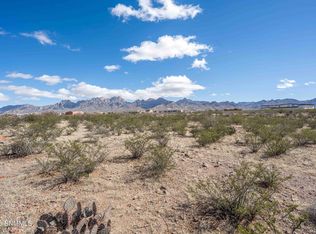 7911 Dripping Springs Rd, Las Cruces, NM 88011