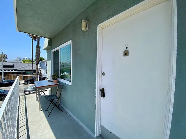 30 Rose Ave #3 — Photo 10
