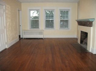 42 S Lenox St #1, Worcester, MA 01602