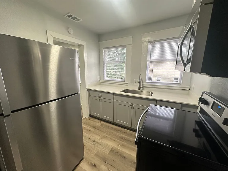 819 N Marsalis Ave — Photo 10