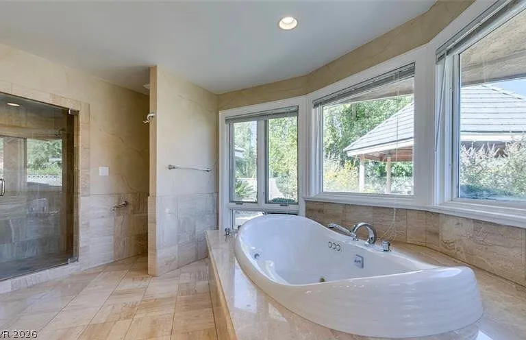 7258 Loma Alta Cir — Photo 37