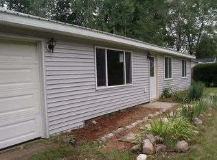 9231 E Colby Rd, Crystal, MI 48818