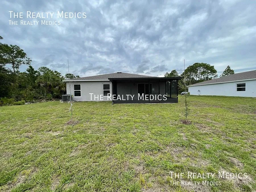 Be The First To Live In This Brand New And Upgraded 4br/2ba Home In Palm Bay! Washer And Dryer In... — Photo 2