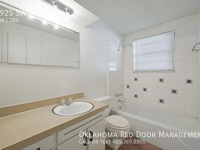2925 SW 61st St — Photo 18