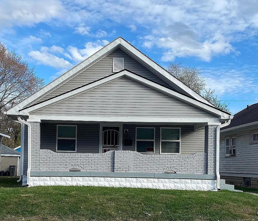 1309 N Warman Ave photo 1