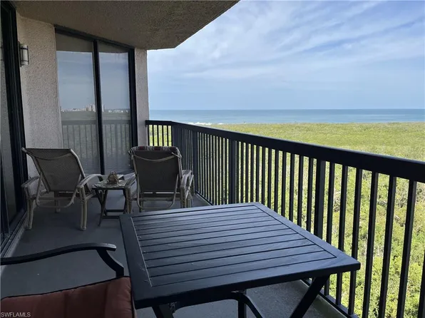 6075 Pelican Bay Blvd APT 1204, Naples, FL 34108