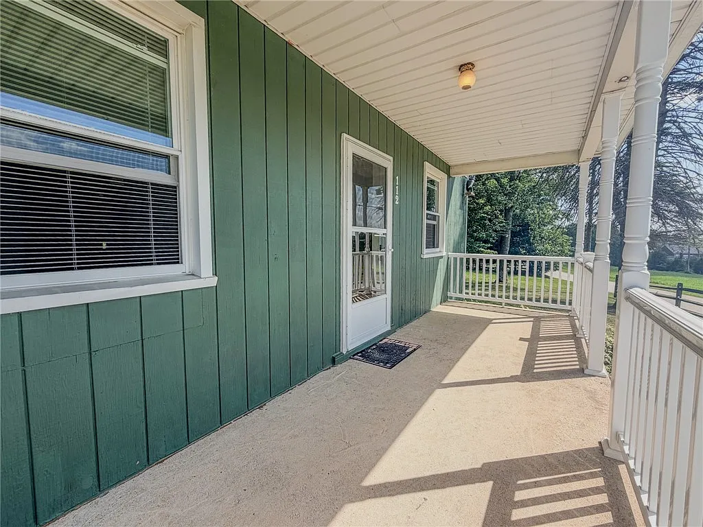 1 bed, $1,100 — Photo 4