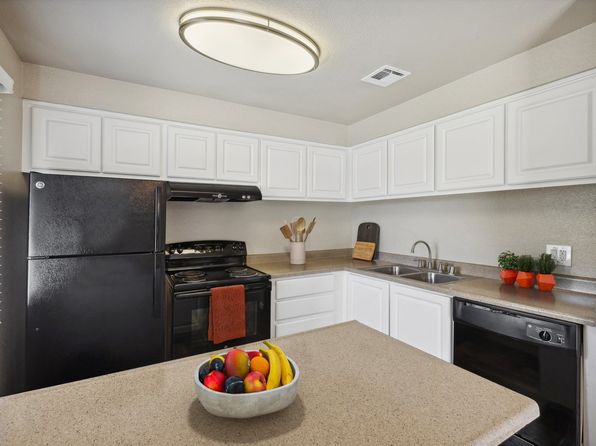 690 E Patriot Blvd #206