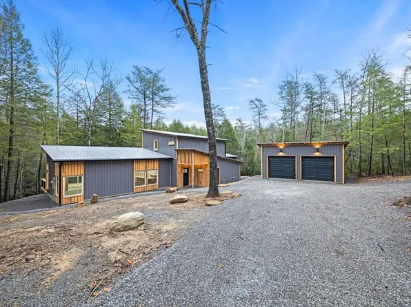 674 Shelby Way, Clarkrange, TN 38553