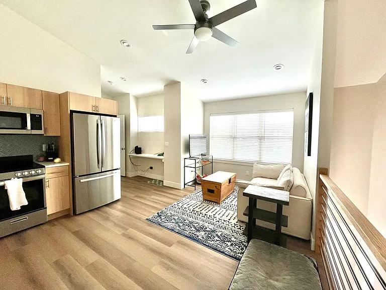 107 Park Ave — Photo 2