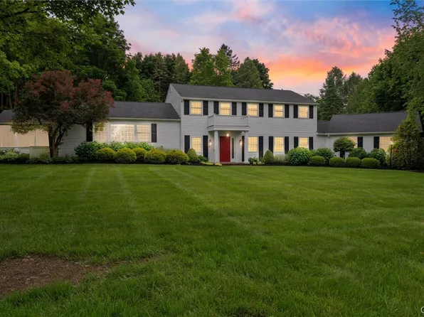 5138 Reis Cir, Fayetteville, NY 13066