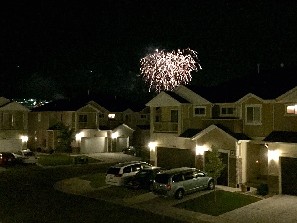 1st image of 3231 W Manor View Dr