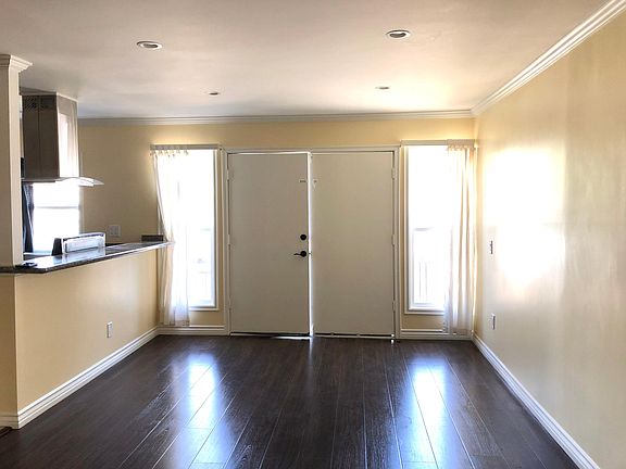 2nd image of 3332 Andrita St APT 1