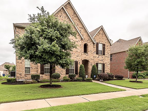 2nd image of 13849 Hot Springs Ln