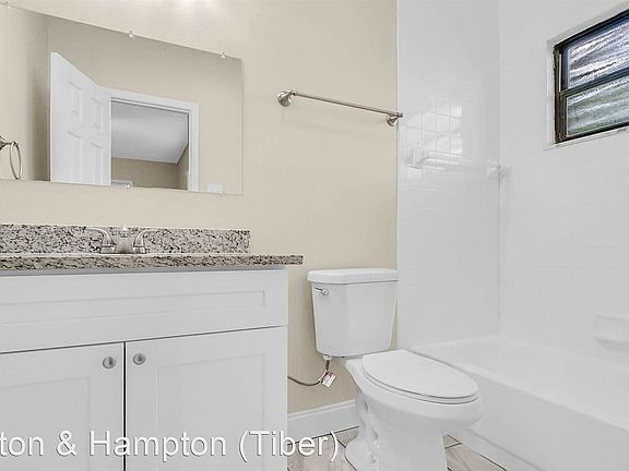 5th image of 2131 Messina Ave
